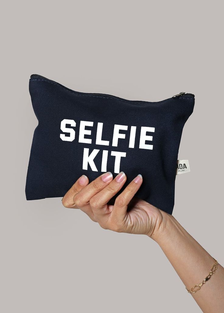 Selfie Pouch Kit